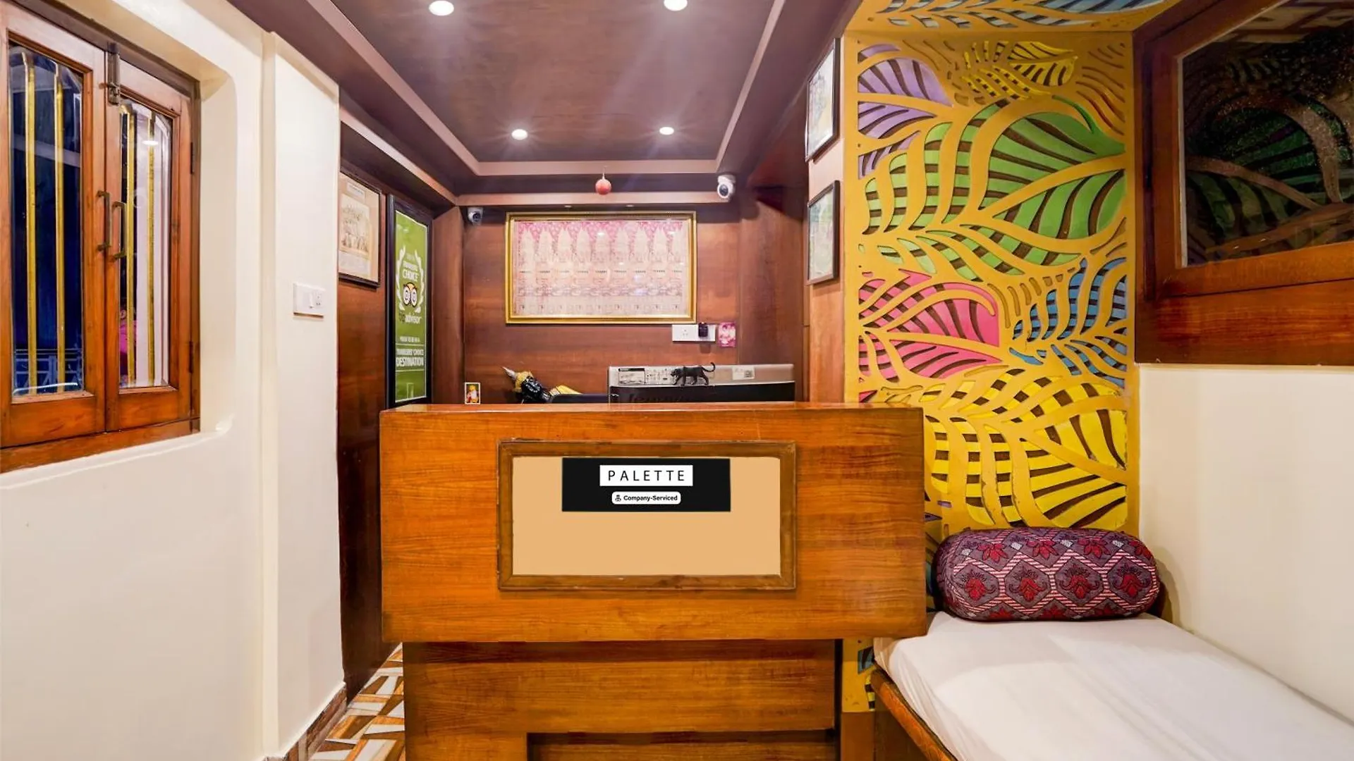 Palette Heritage Scindia Ghat バラナシ インド