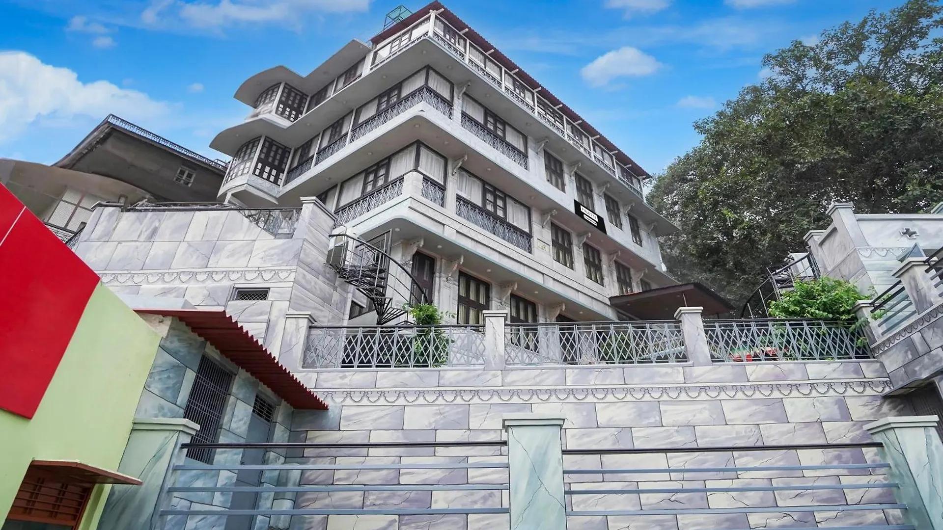 Palette Heritage Scindia Ghat バラナシ
